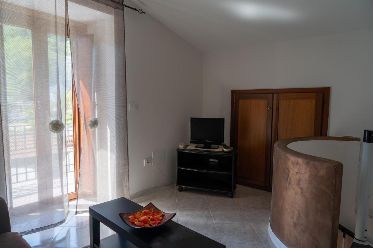 Apicella Casa Vacanze Villa Tramonti Eksteriør billede
